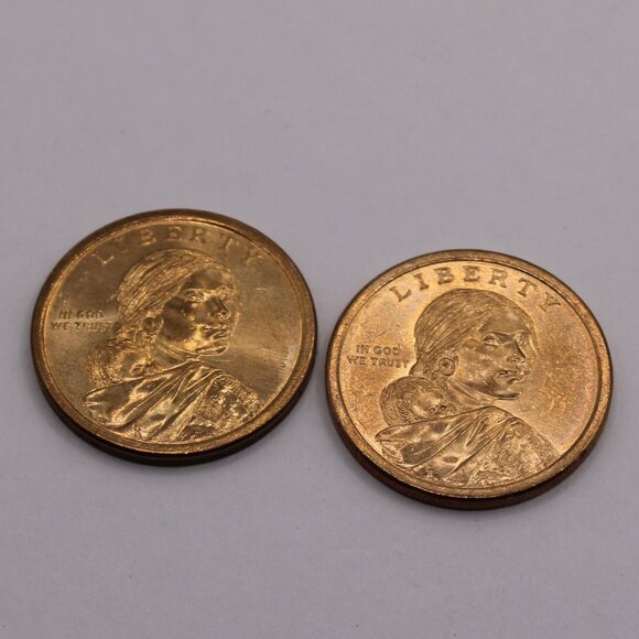 227258 (2) No Mint Sacagawea (color) Gold Dollars - Picture 2 of 3